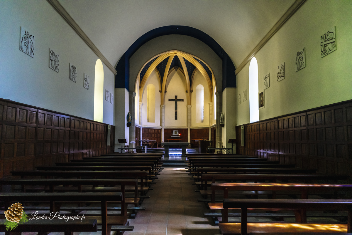 🏰 L'Église Saint-Étienne de Soorts : Le Cœur Historique et Fortifié de Soorts-Hossegor