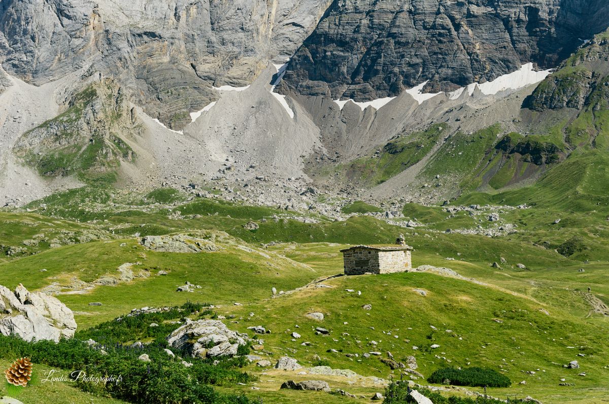 🌄 L'Épique Silence de Troumouse : Grandeur UNESCO et Respect Montagnard
