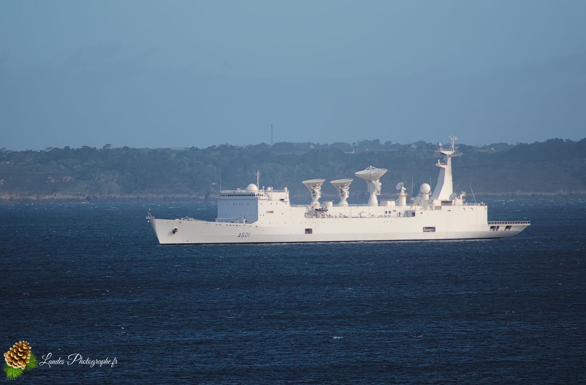 🚢 Le Monge : Immersion dans l'univers de la Marine Nationale