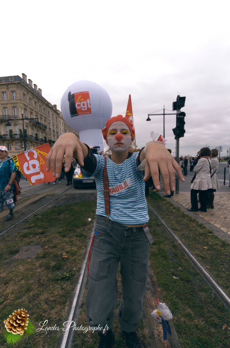 ✊ Manifestation contre la Réforme des Retraites à Bordeaux
