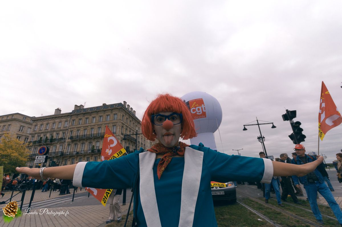 ✊ Manifestation contre la Réforme des Retraites à Bordeaux