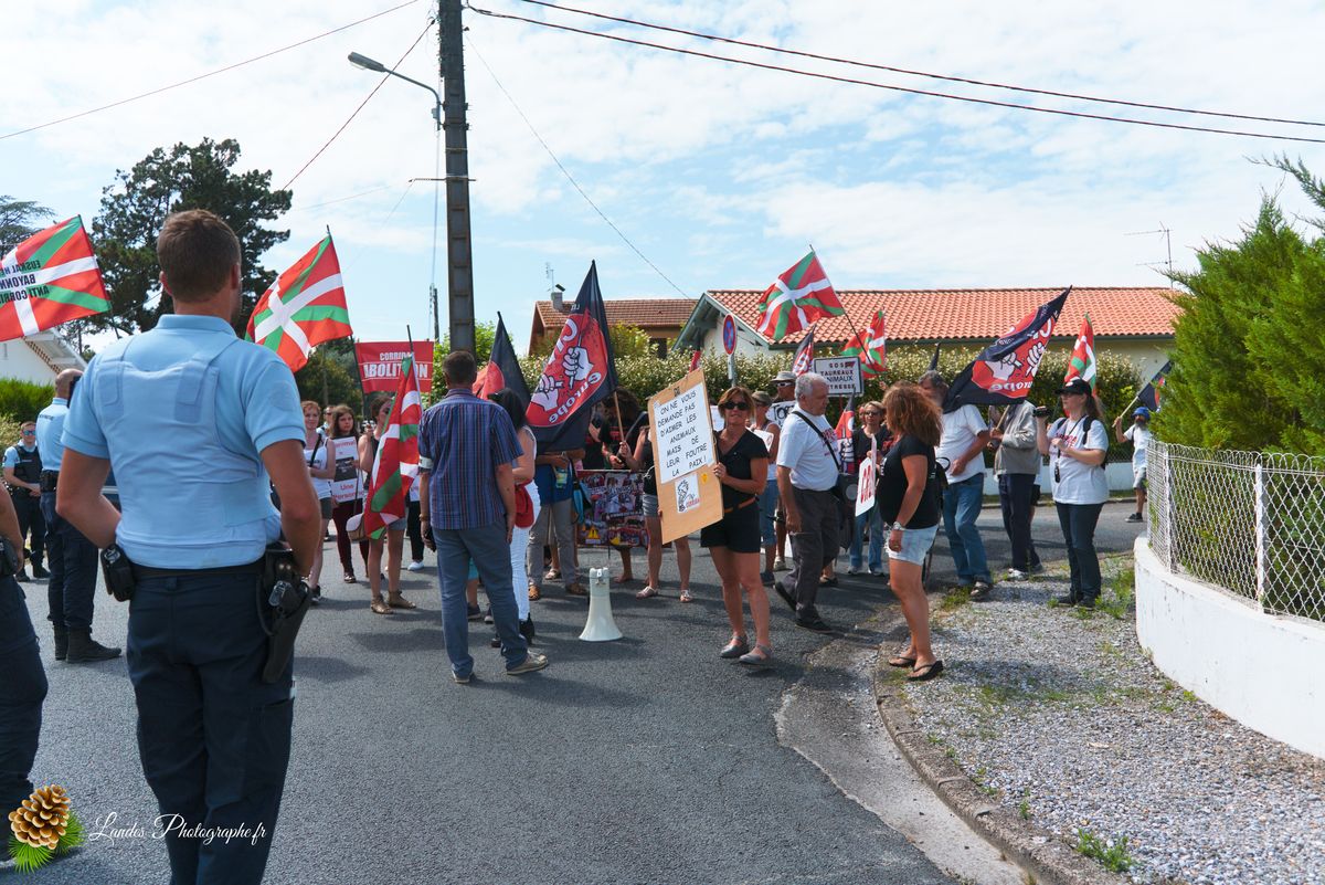 ✊ Manifestation pour l’Abolition de la Corrida : L’Engagement au Cœur de Tyrosse