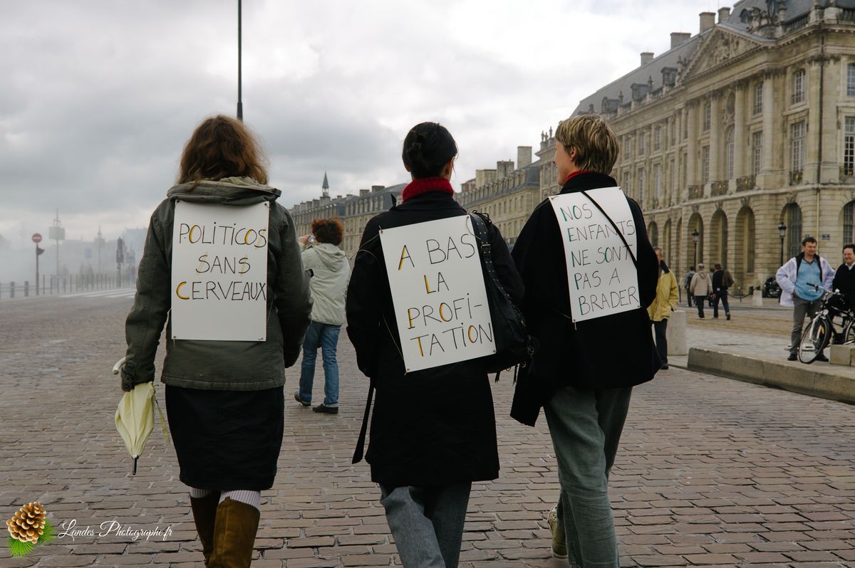 📰 Photojournalisme : Couverture de la Manifestation du 1er Mai à Bordeaux