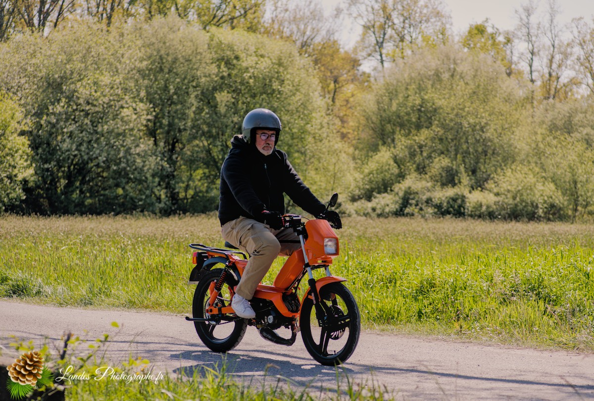 🛵 Soustons Mobs 2026 : Un Dimanche de Nostalgie et de Mélange 2-Temps à la Base de Laurens