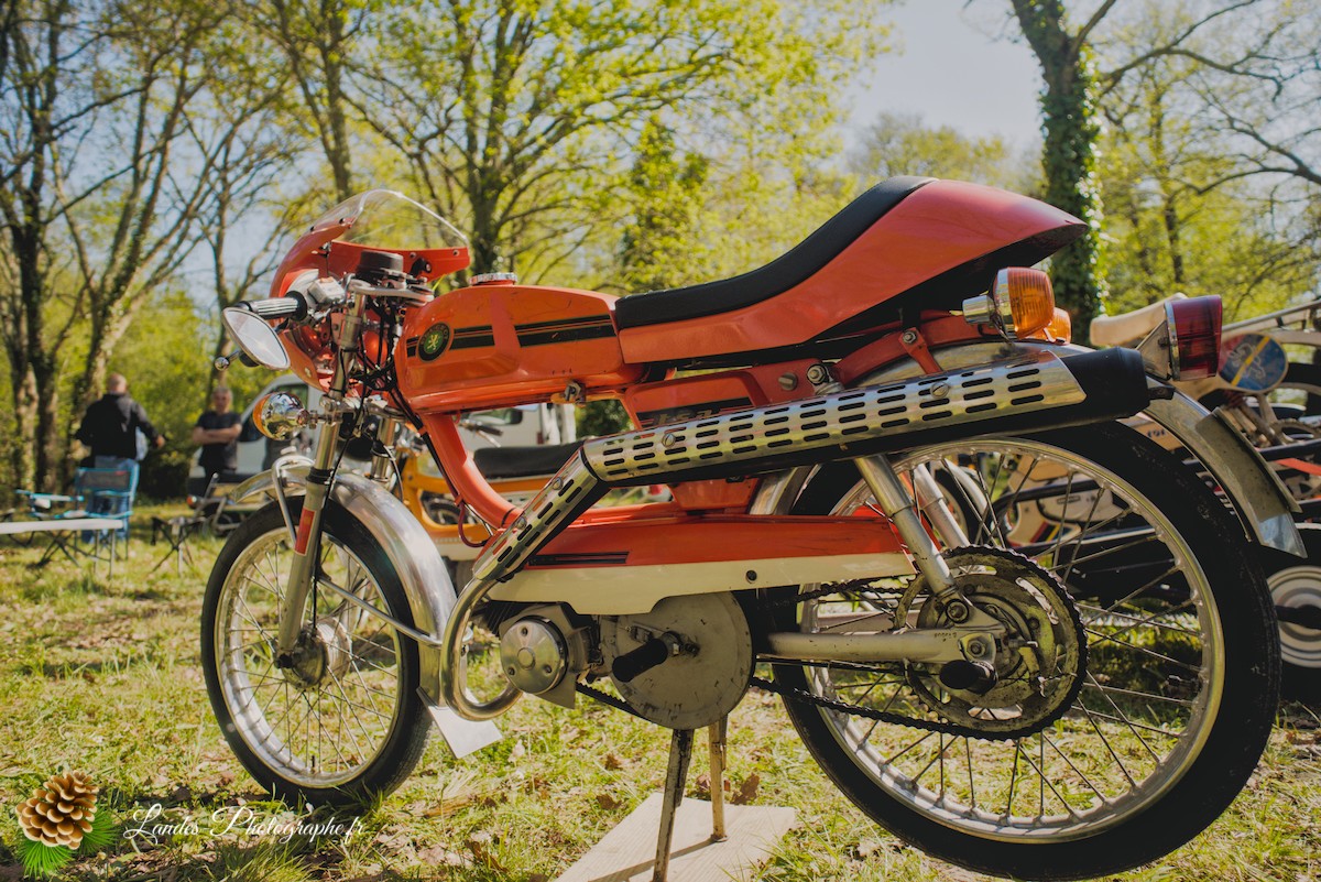 🛵 Soustons Mobs 2026 : Un Dimanche de Nostalgie et de Mélange 2-Temps à la Base de Laurens