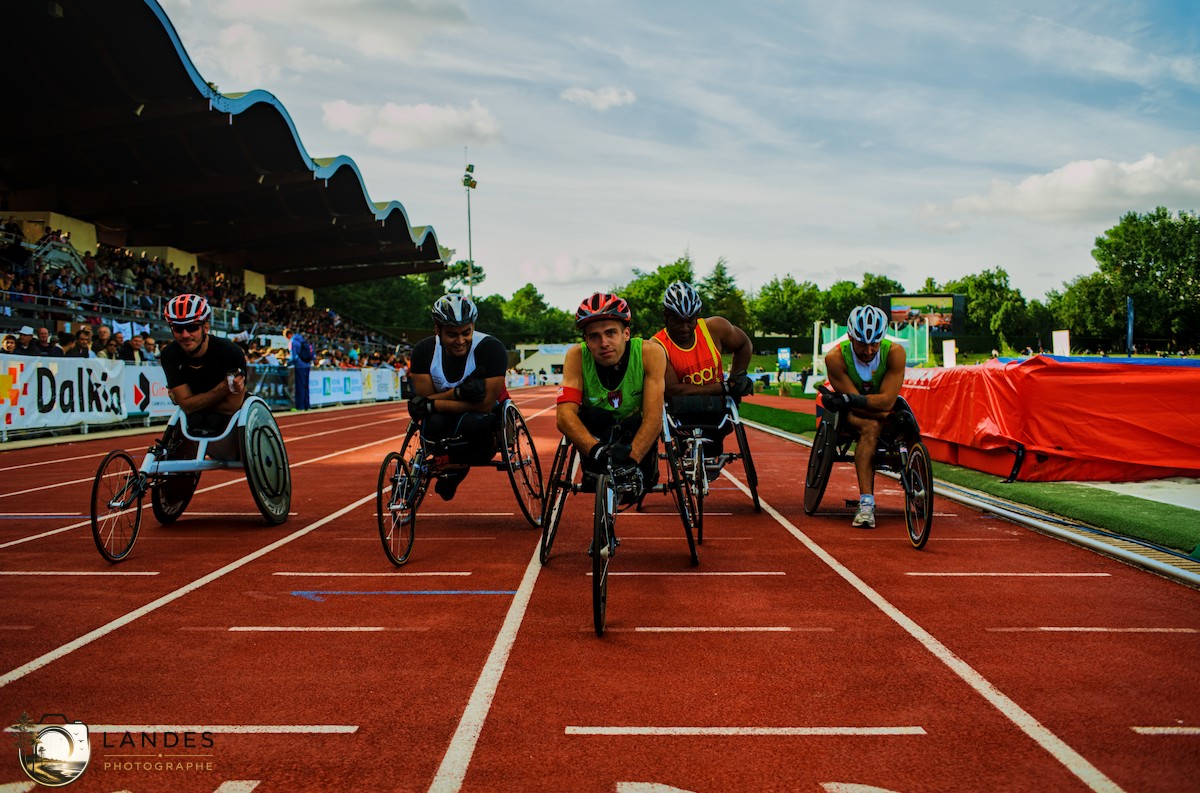 ♿ Course handisport en fauteuil au Décastar 2013 : le sport sans limites à Talence