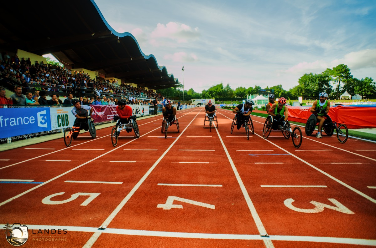 ♿ Course handisport en fauteuil au Décastar 2013 : le sport sans limites à Talence
