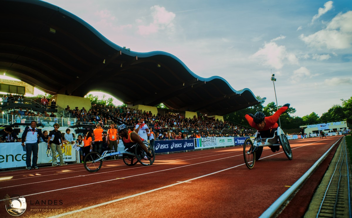 ♿ Course handisport en fauteuil au Décastar 2013 : le sport sans limites à Talence