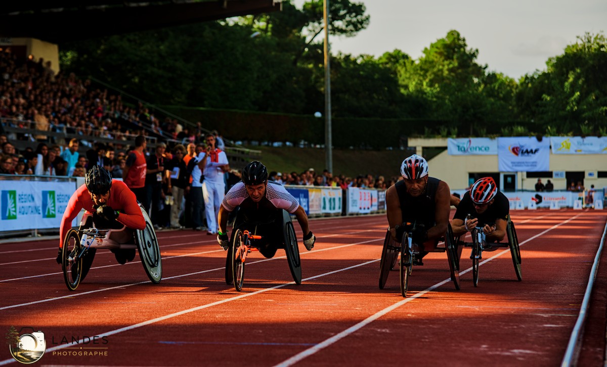 ♿ Course handisport en fauteuil au Décastar 2013 : le sport sans limites à Talence