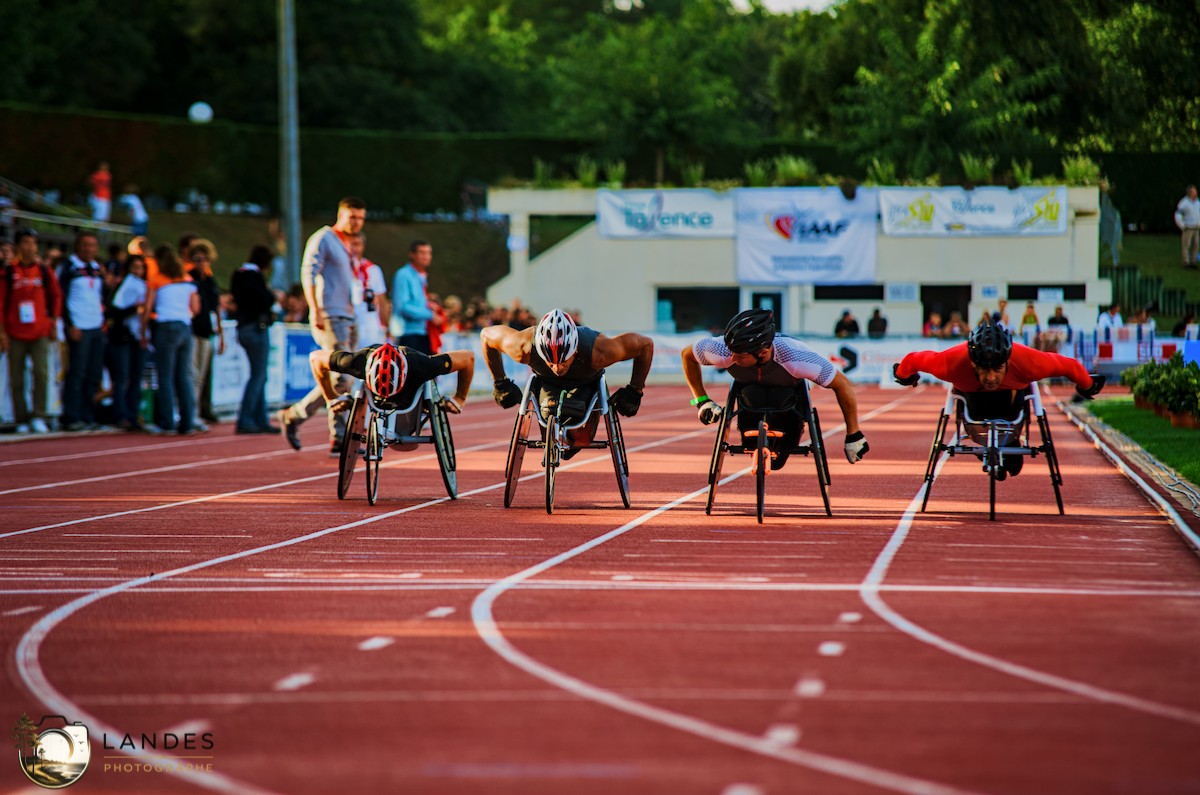 ♿ Course handisport en fauteuil au Décastar 2013 : le sport sans limites à Talence