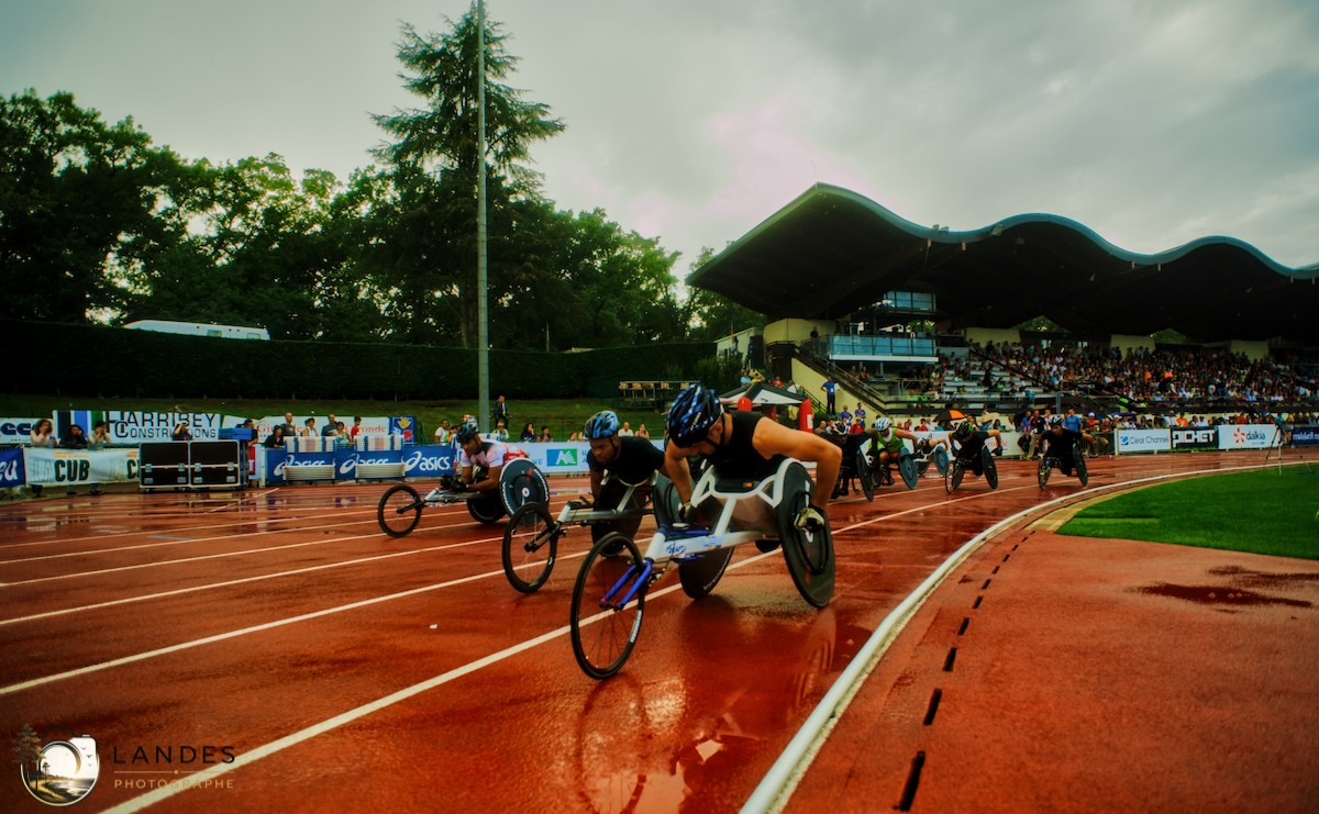 ♿ Course handisport en fauteuil au Décastar 2013 : le sport sans limites à Talence