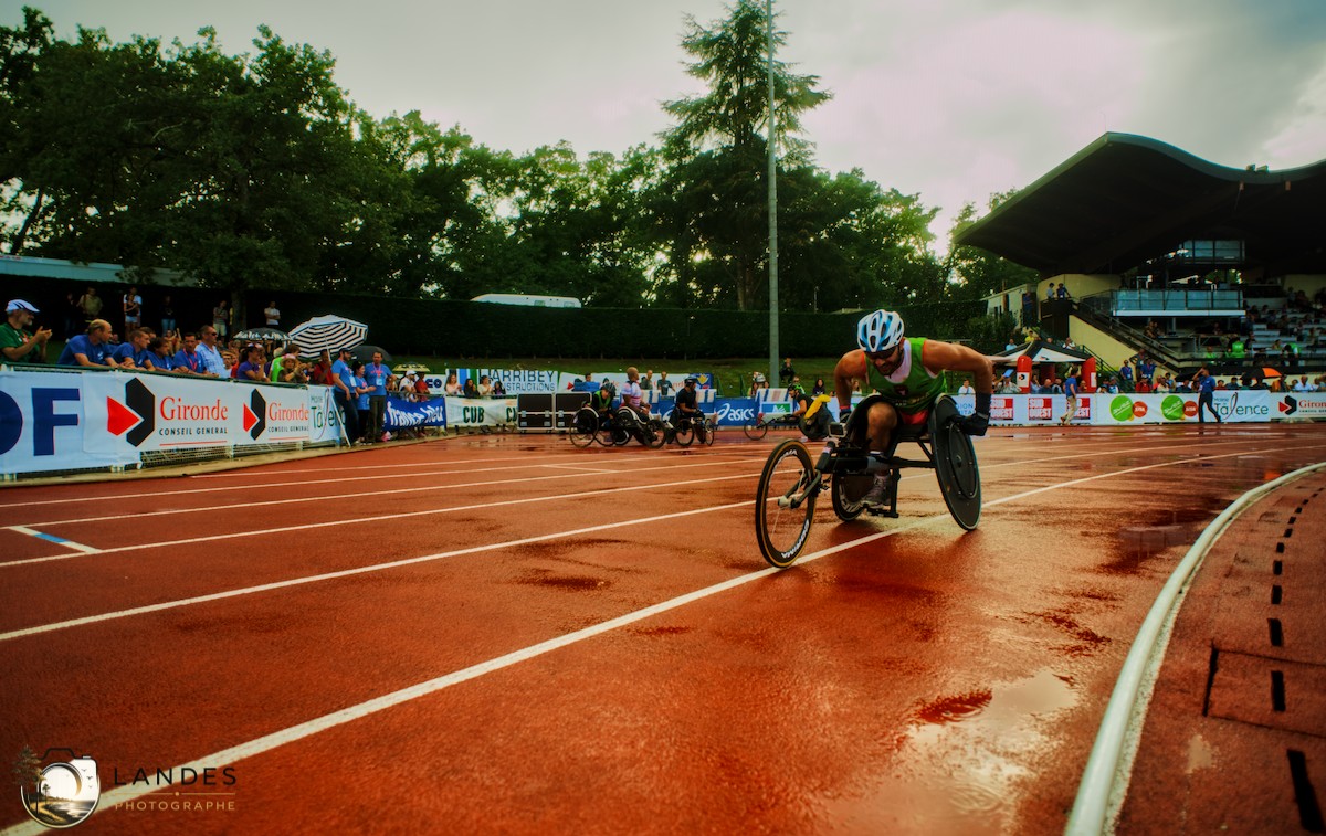 ♿ Course handisport en fauteuil au Décastar 2013 : le sport sans limites à Talence