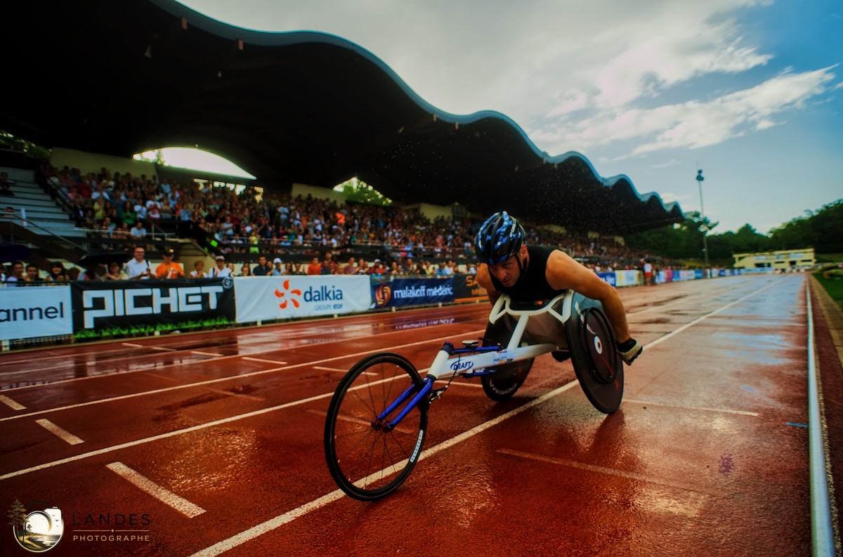 ♿ Course handisport en fauteuil au Décastar 2013 : le sport sans limites à Talence