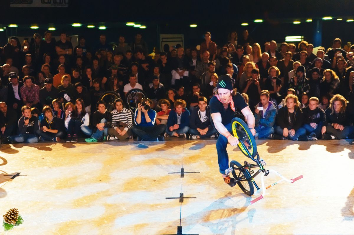 🚲 Flat BMX : Le Reportage Officiel aux Vibrations Urbaines 2010 de Pessac